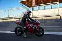 cadwell-no-limits-trackday;cadwell-park;cadwell-park-photographs;cadwell-trackday-photographs;enduro-digital-images;event-digital-images;eventdigitalimages;navarra;no-limits-trackdays;peter-wileman-photography;racing-digital-images;trackday-digital-images;trackday-photos